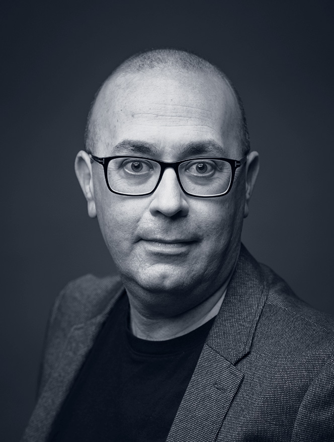 Portraitfoto von Matthew Teller