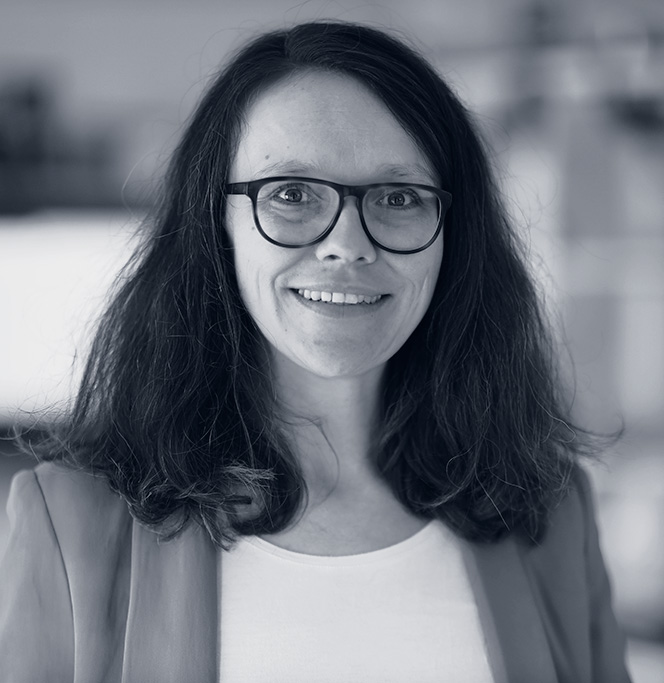 Portraitfoto von Nicole Bögelein